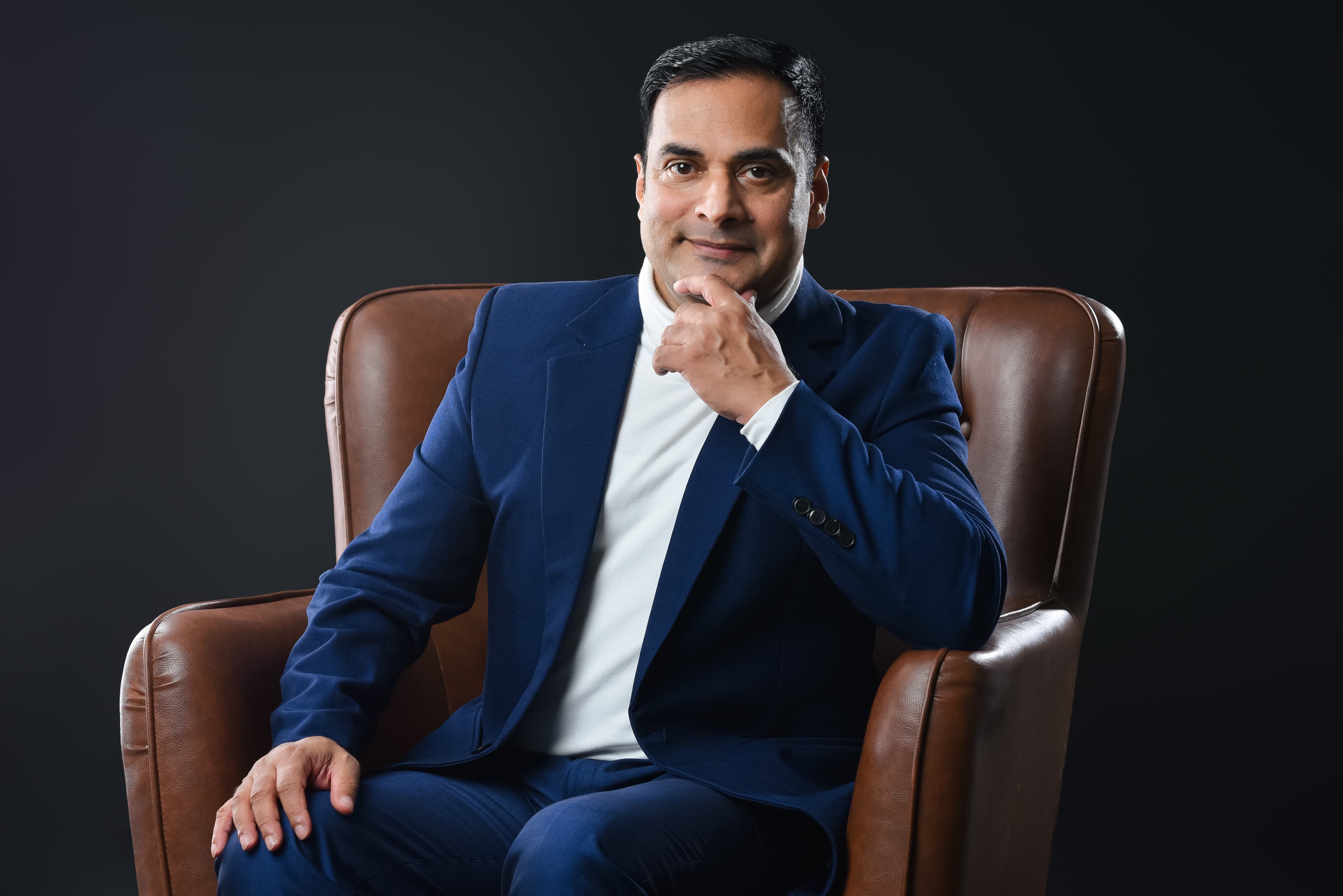 Professional Profile Image 934