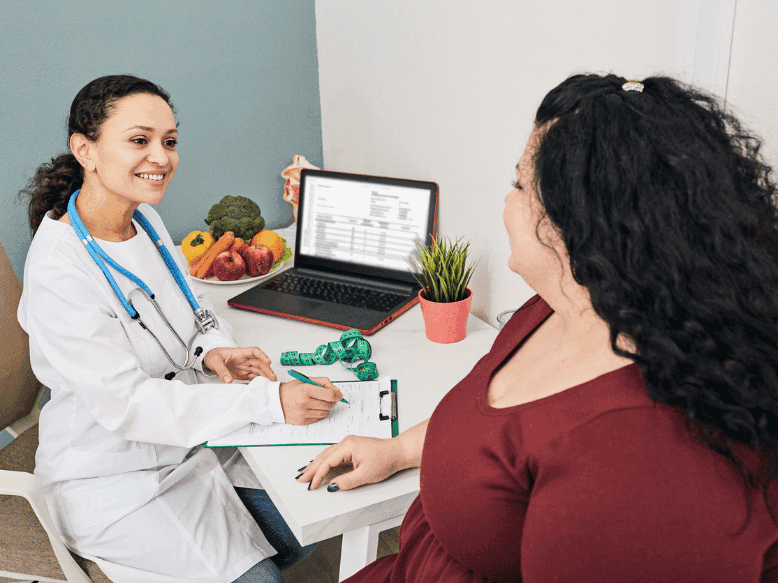 Debunking weight loss myths with a certified nutritionist coach Card